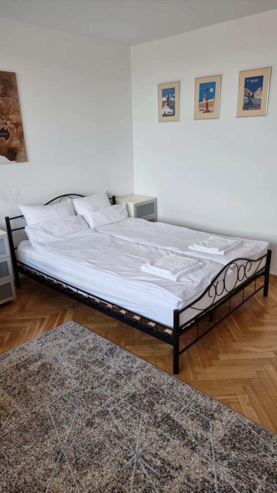 Like Home Flat B วอร์ซอ ภายนอก รูปภาพ